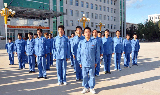 吉林做工作服中國(guó)中材合作項(xiàng)目